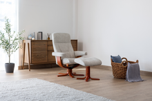 Nordic 11 Pushback recliner chair